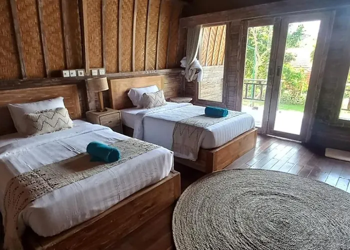 Batu Jaran Hill & Lumbung Uluwatu