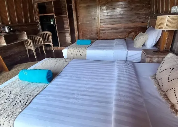 Batu Jaran Hill & Lumbung Aparthotel